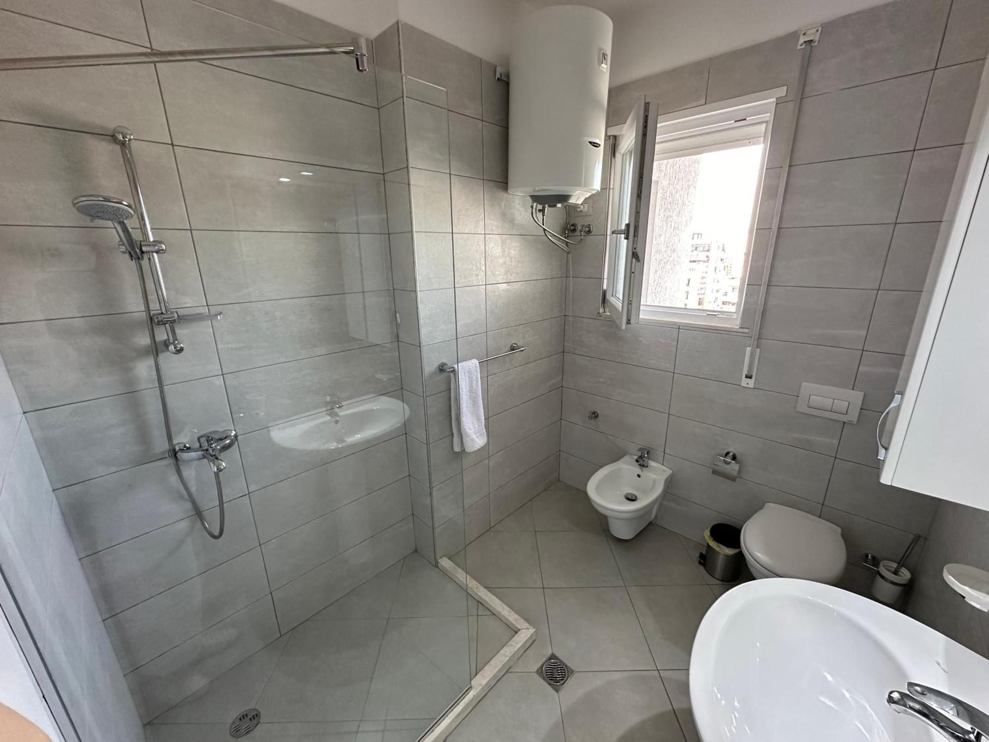 Pazari Luxury Central Apartment Tirana Bagian luar foto